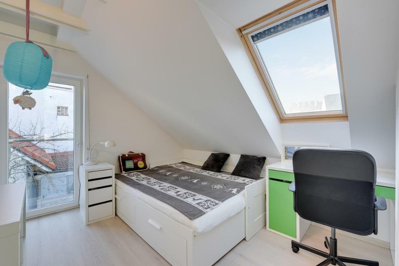 "Over The Rainbow" - Lovely House Close To The Beach Apartment Gdansk Bagian luar foto